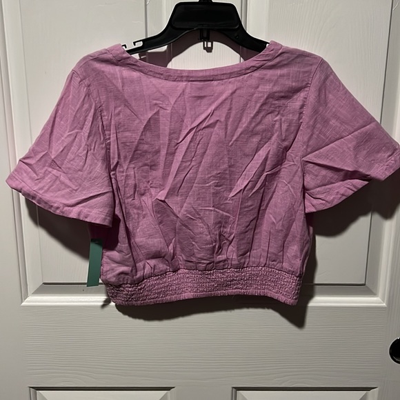 Abound Purple Crop Blouse...MSRP $20 - Picture 3 of 3